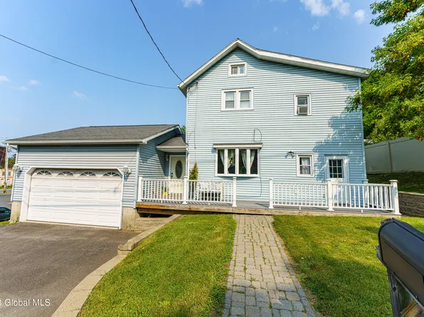 9 Mountainview Avenue, Troy, NY 12180