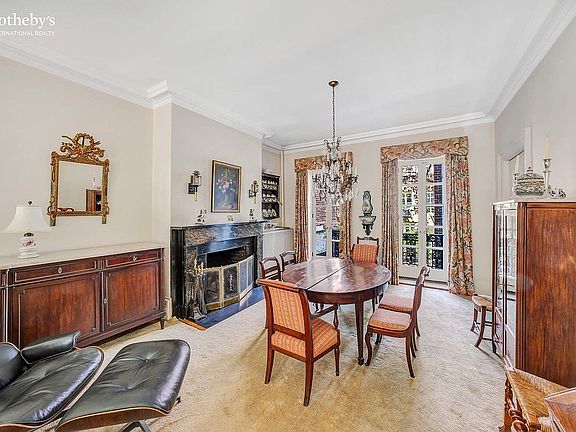 4th image of 25 Charlton St