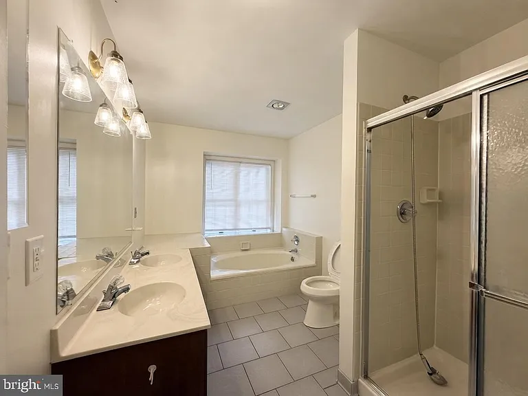 5 Hunters Ct — Photo 18