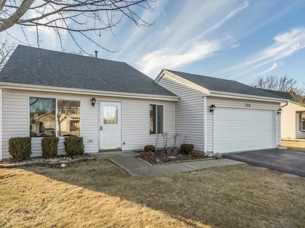 114 Southwood Cir, Streamwood, IL 60107
