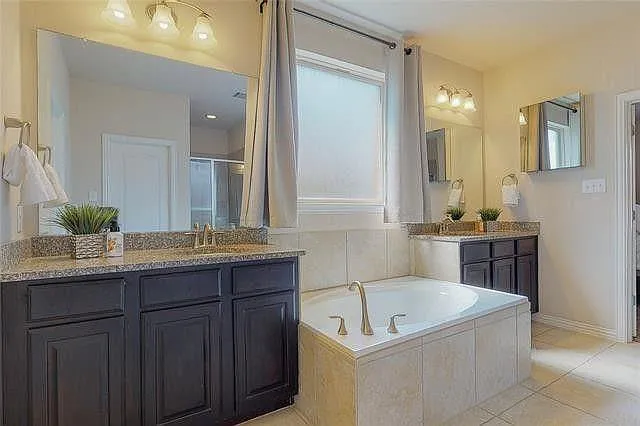 3929 Muscadine Dr — Photo 25