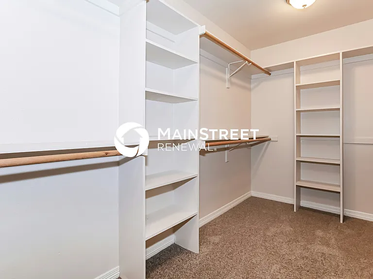 Walk In Closet