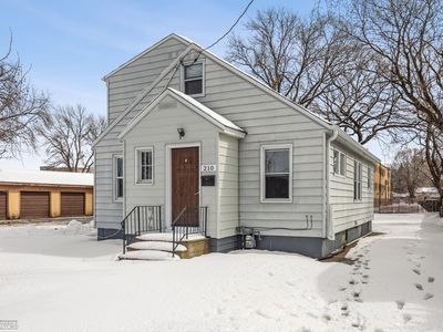 210 11th St S, Moorhead, MN, 56560