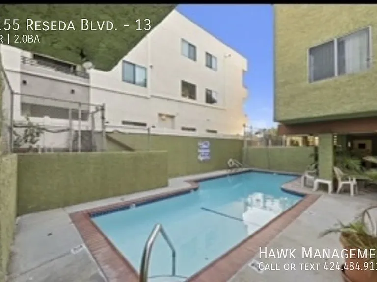 6155 Reseda Blvd #13 — Photo 15