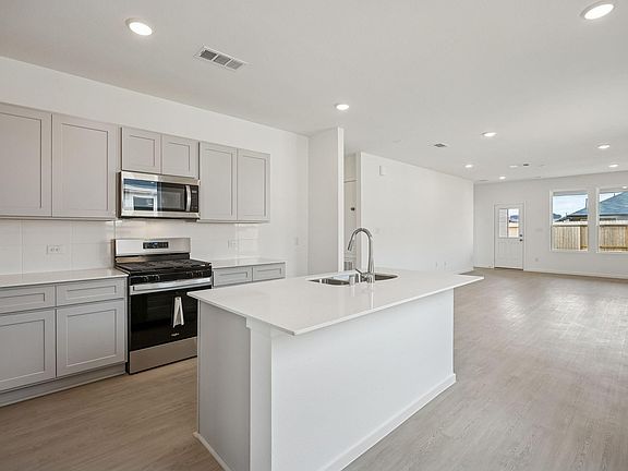 5th image of 829 High Mesa Ln