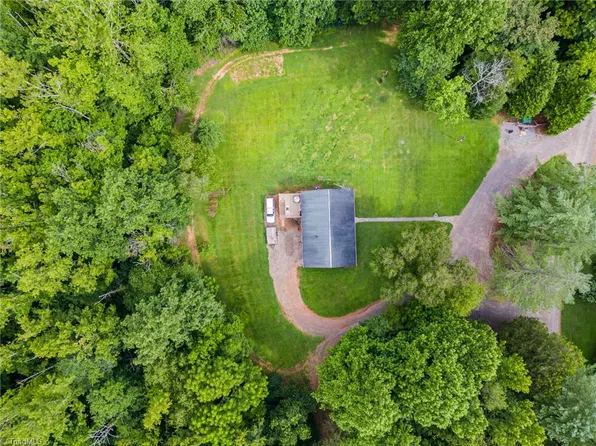 184 Grannaman Dr, Mocksville, NC 27028