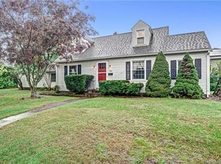 30 Amherst St, Hamden, CT 06518
