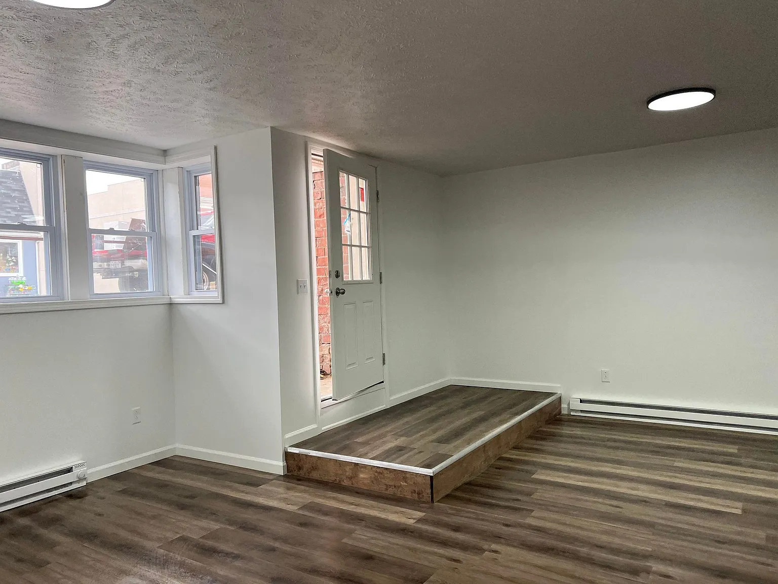 1 bed, 1.0 bath, $600 — Photo 2