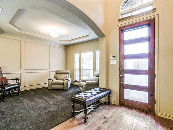 5th image of 1736 River Run Dr