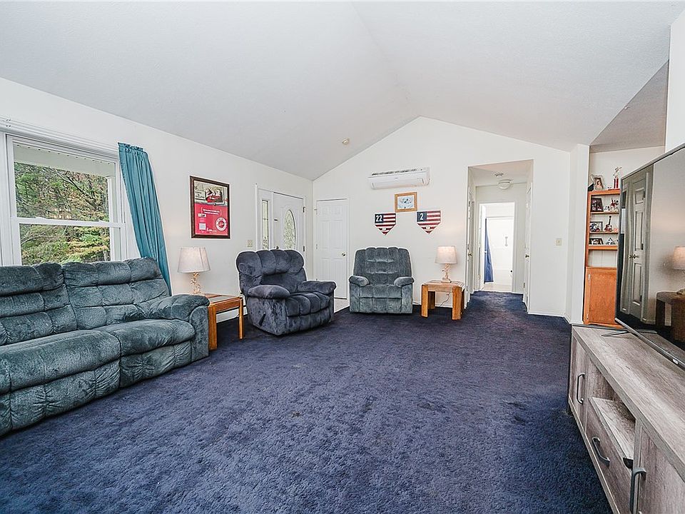 293 Hillcrest St, Northern Cambria, PA 15714 | Zillow