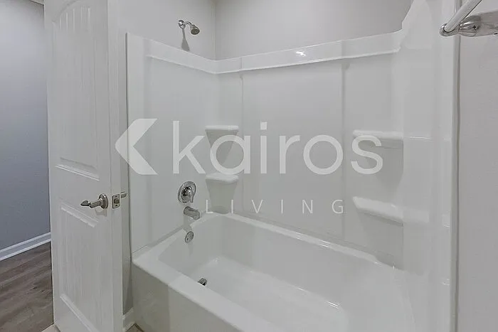 417 Mango Dr — Photo 10