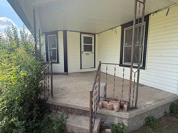 2nd image of 100 W Edwards Ave