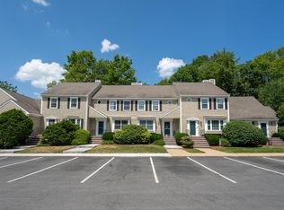 12 Stillwater Dr, Nashua, NH 03062