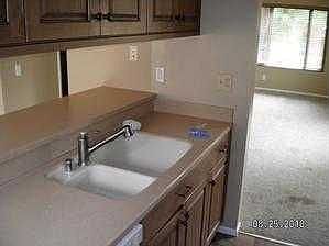 4th image of 1092 Palmetto Way APT A
