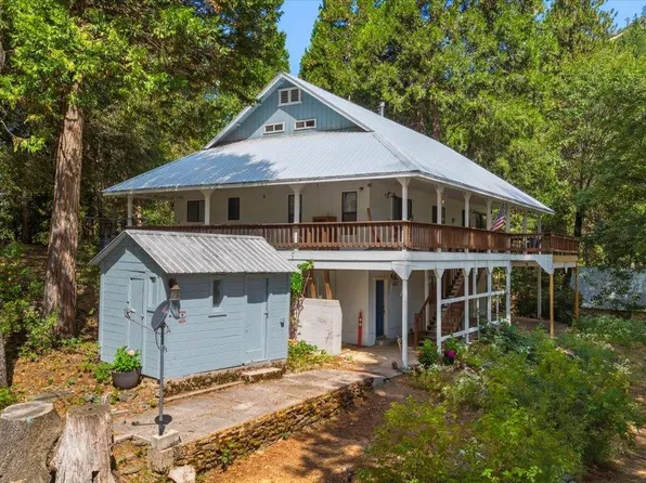 10 Busch St, Sierra City, CA 96125