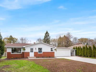 738 SIMONET COURT, Green Bay, WI, 54301