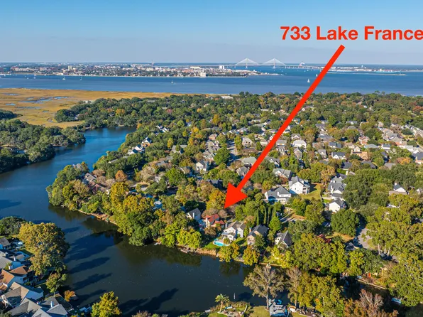 733 Lake Frances Dr, Charleston, SC 29412