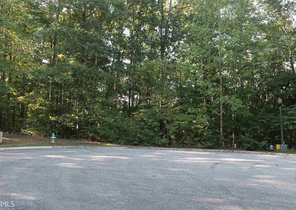 1st image of 108 Strathmore Ln