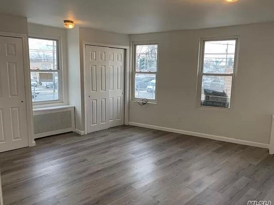 1st image of 1268 Hempstead Tpke