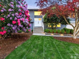 15516 NE 54th Pl, Redmond, WA