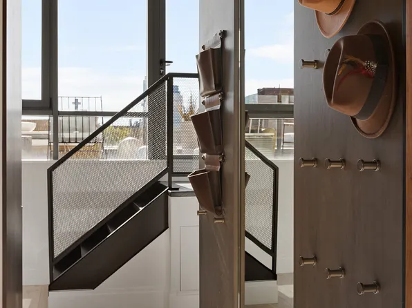 113 North 9th Street image 14 of 34