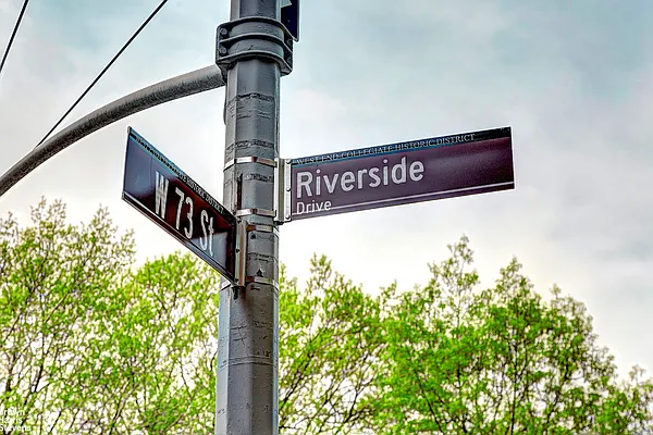 7Riverside St様 11 Riverside Drive #7DW in Upper West Side, Manhattan