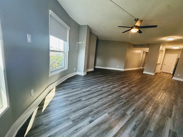 Clear Lake Place — Photo 92