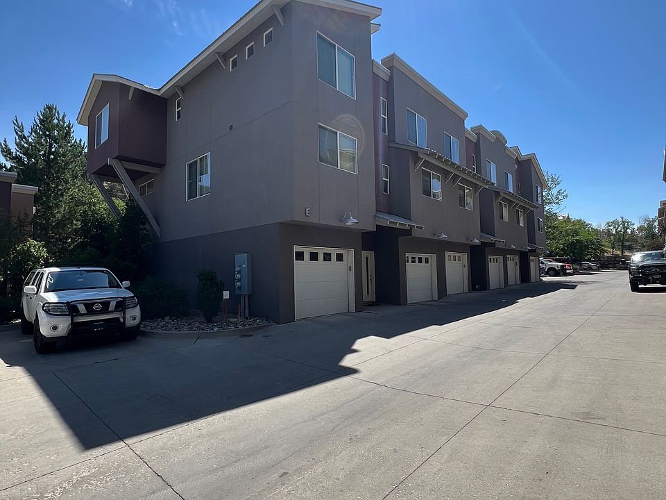 1st image of 1140 Carbon Jct APT 34