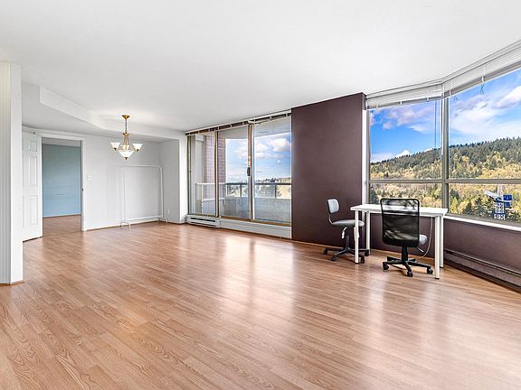 2nd image of 738 Farrow St #1203
