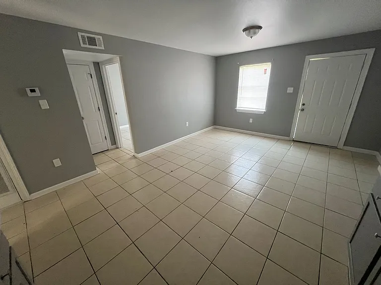 5143 Baker Blvd — Photo 6