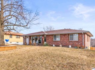 9713 Linden Ave, Bellevue, NE 68123