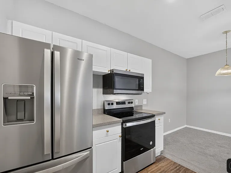 821 Grand Regency Point #201 — Photo 30