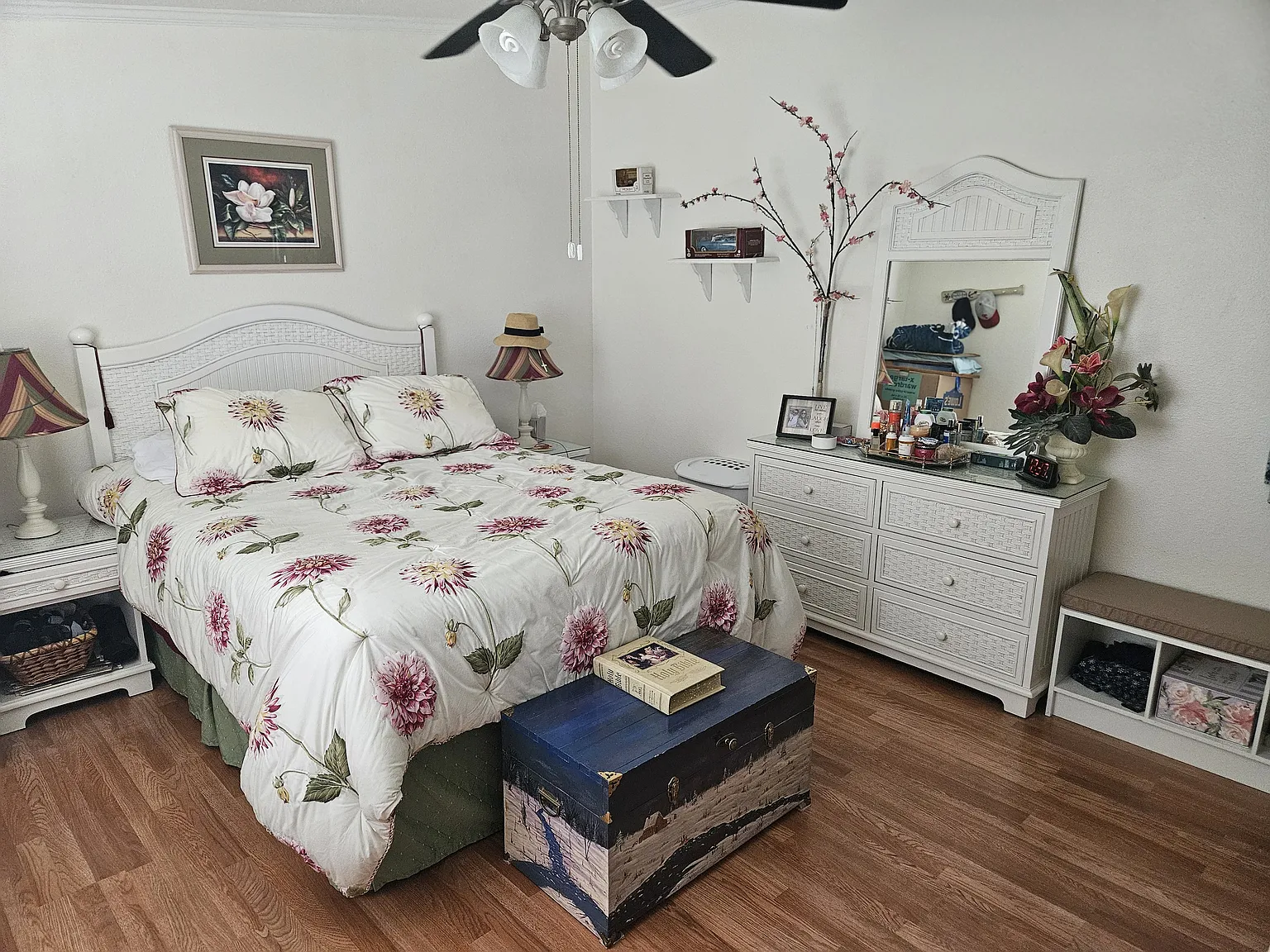 1226 Zapata Pl — Photo 2