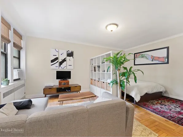 960 Sterling Place image 1 of 13