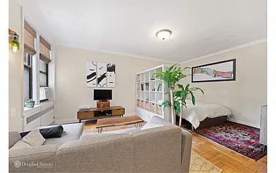 960 Sterling Place, #1K