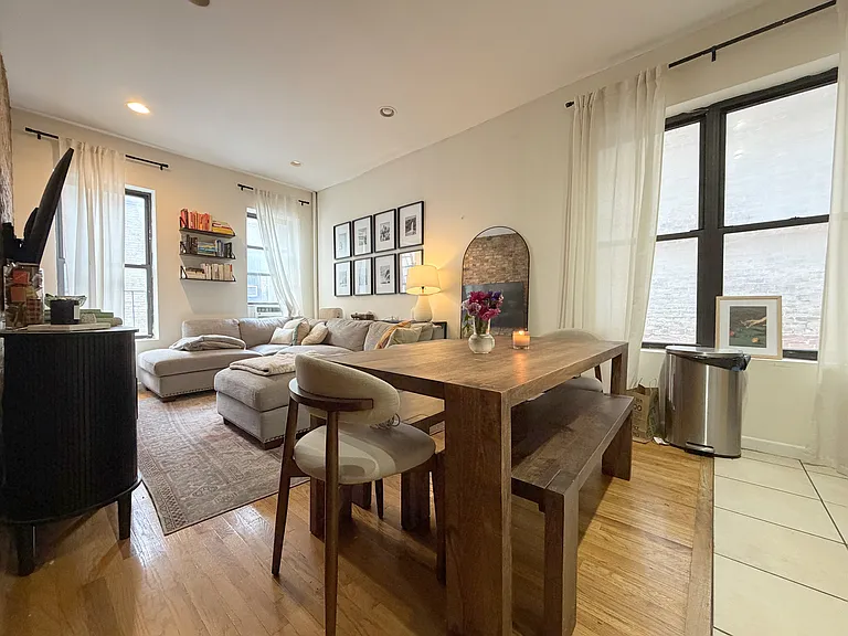 329 E 13th St #2B — Photo 1