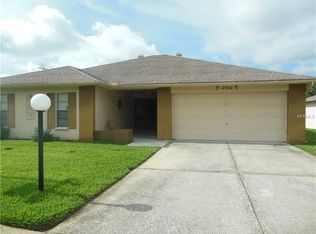 8704 Gold Pine Dr, Port Richey, FL 34668