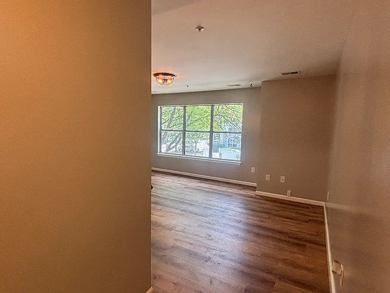 14201 Wolf Creek Pl #6 — Photo 16