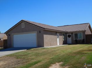 689 Pyrite St, Imperial, CA 92251