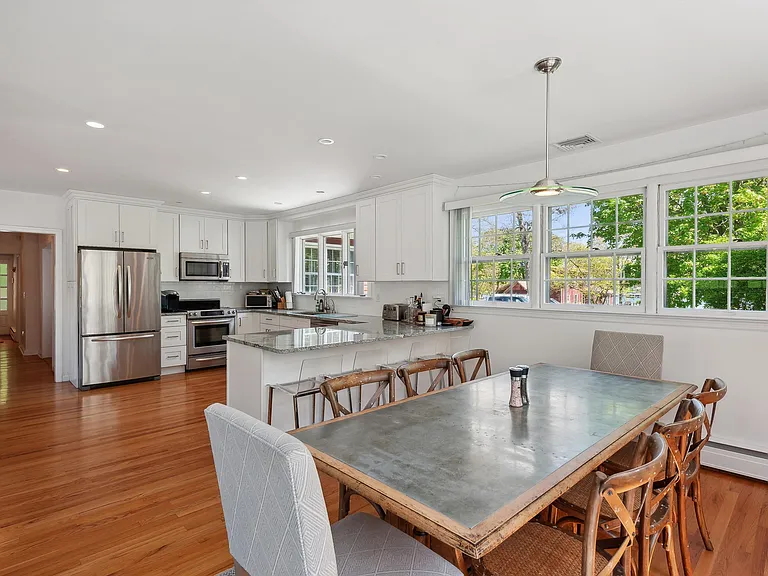 1800 Westphalia Rd — Photo 8