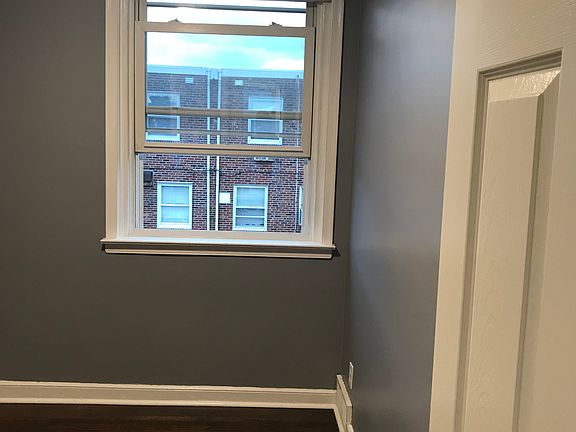 2nd image of 6749 Eastwood St