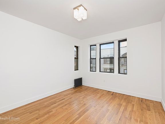 2nd image of 609 W 137th St APT 32