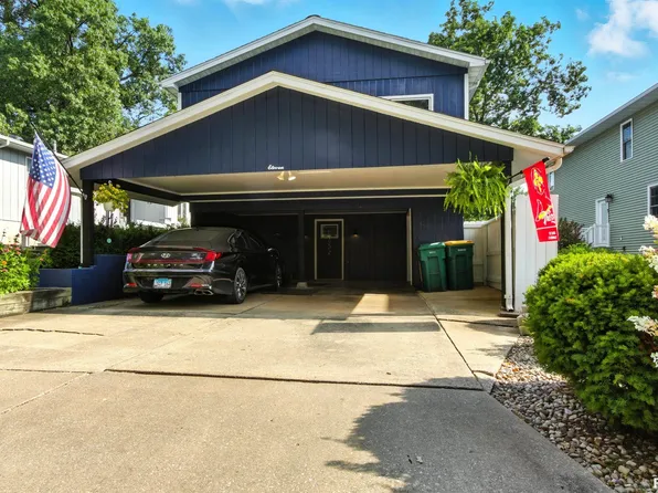 11 Hickory Grv, Macomb, IL 61455