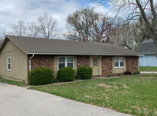 7288 Lenn Ln #B, Newburgh, IN 47630