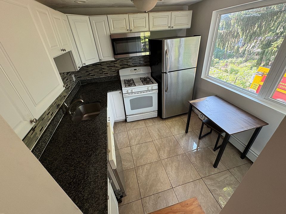 1st image of 2532 Massachusetts Ave #2