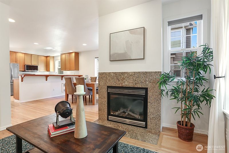 5th image of 2637 A NW 57th Street