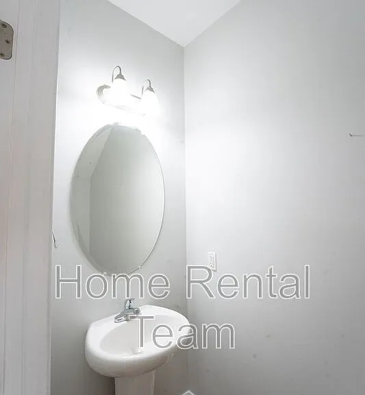 573 Governor Treutlen Cir — Photo 12