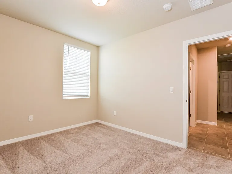 5247 Meredrew Ln — Photo 14