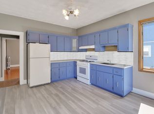 300 Pleasant St #1F, Winthrop, MA 02152