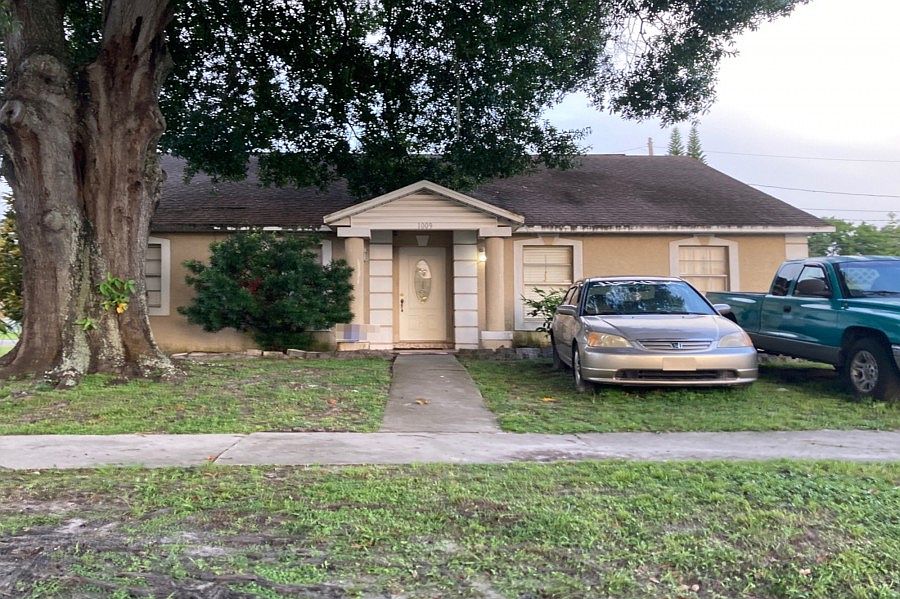 1st image of 1009 Turner Dr